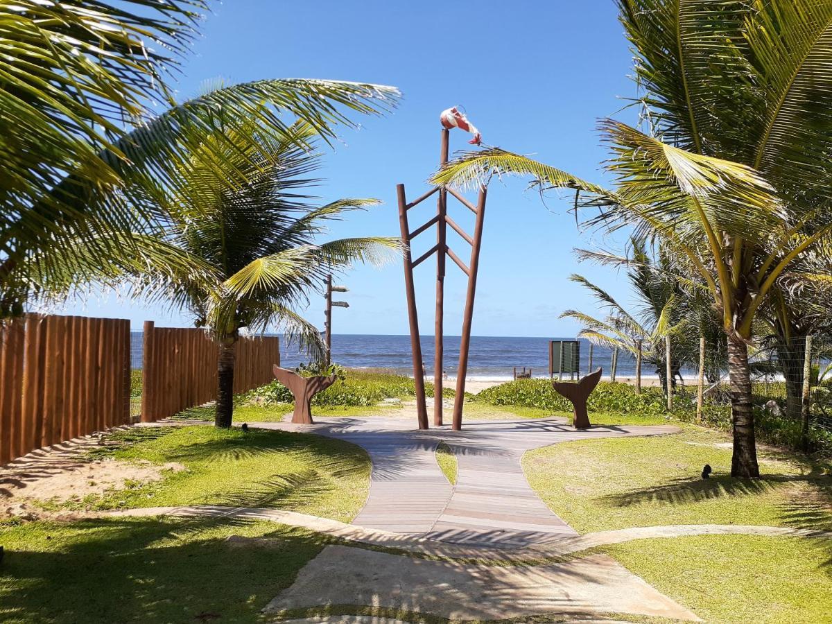Sol, Mar E Natureza Perto De Voce. *